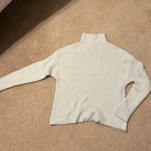Light grey sweater